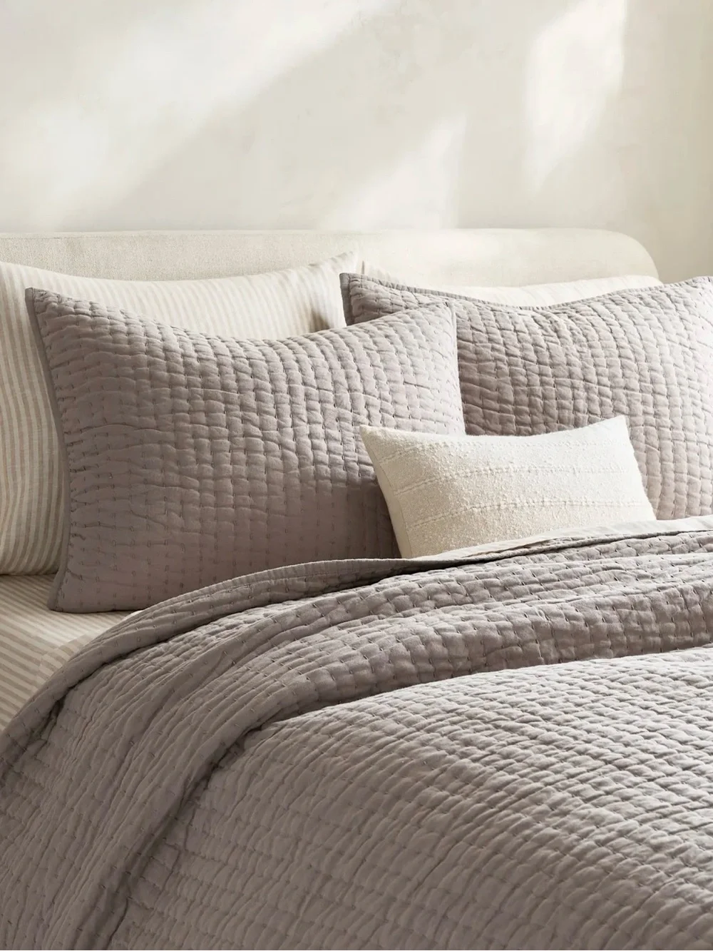 NWOT European Linen and Organic Cotton Quilt in Stone - Retail $170